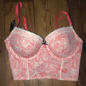 BUNDLE TOMMY HILFIGER/VICTORIA SECRET BRALETS